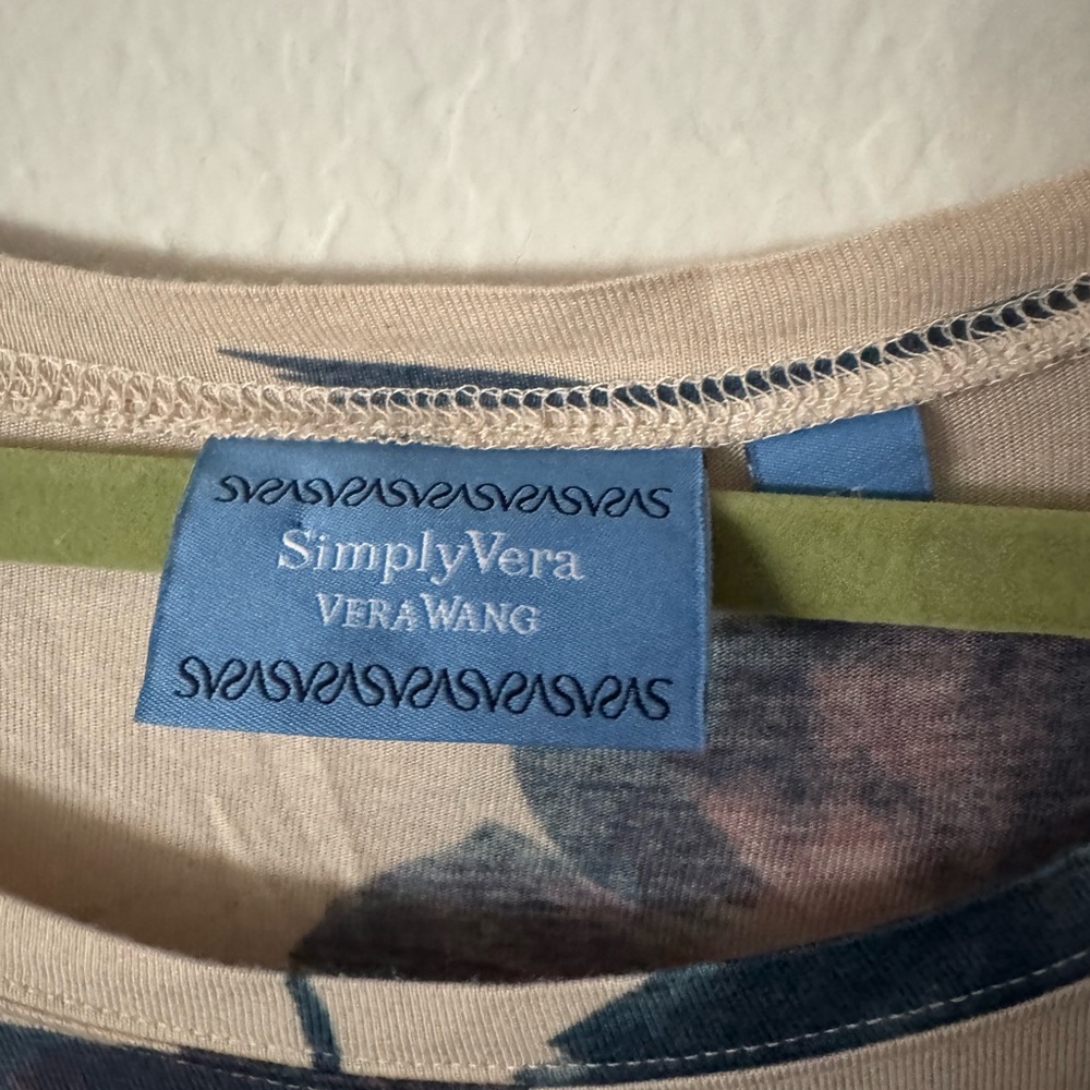 Simply Vera Vera Wang Navy and Cream Floral Long Sleeve Top - Picture 3 of 4